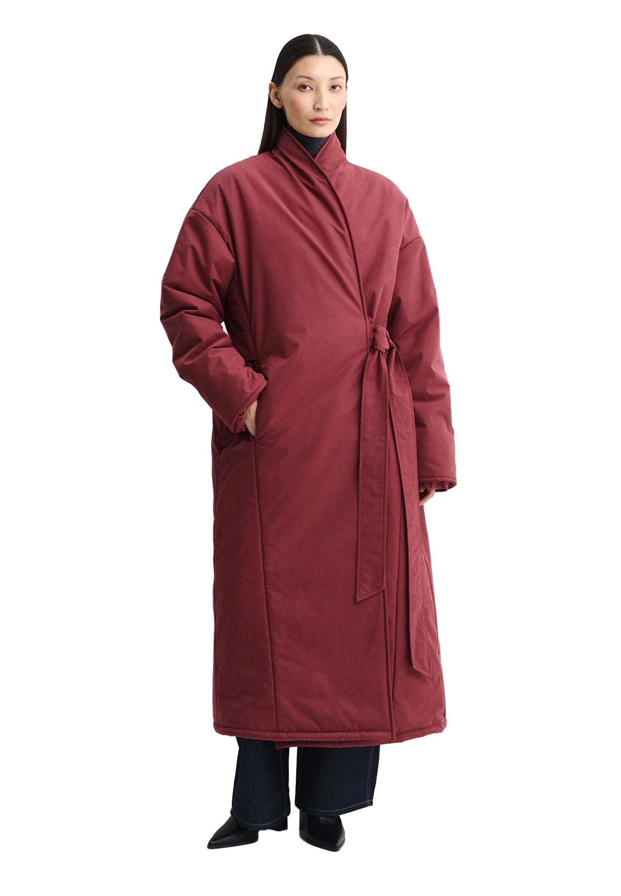 Пуховик халат, Верхняя одежда — 49 000 ₽, фото товара Singonia